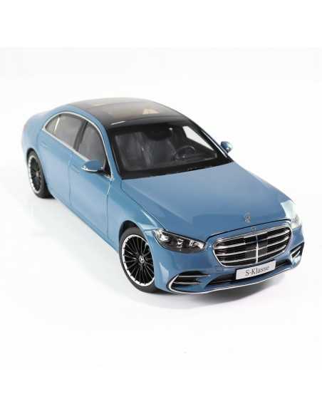 Mercedes S-Klasse 300SEL 6.3 (W109) 1969 PREMIUM COLLECTIBLES Maßstab 1:43 Mercedes S-Klasse 300SEL 6.3 (W109) 1969 PREMIUM COLLECTIBLES Maßstab 1:43