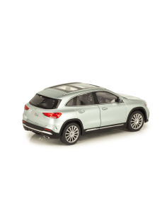 Véritable Mercedes Benz Classe GLA H247 2020 Argent B66961036 Modèle 1:18 2