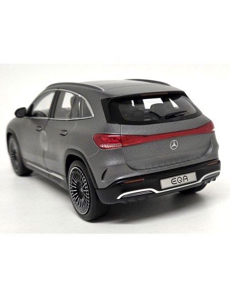 EQA, Off-roader, AMG Line, H243 Collection Mercedes-Benz authentique