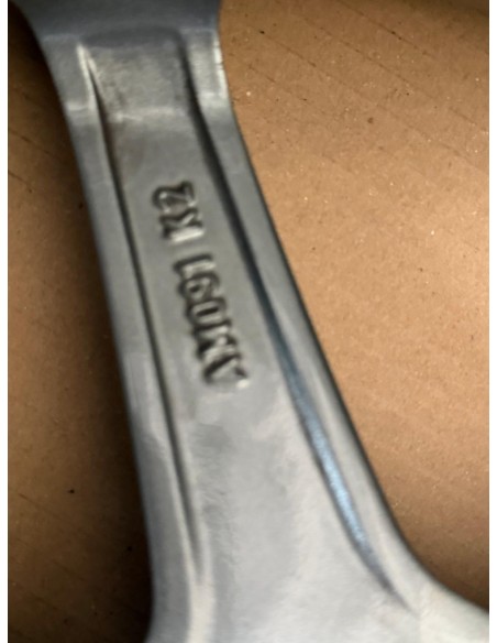 Cerchio in lega originale Mercedes-Benz AMG da 18 pollici – Classe E – A2124010300