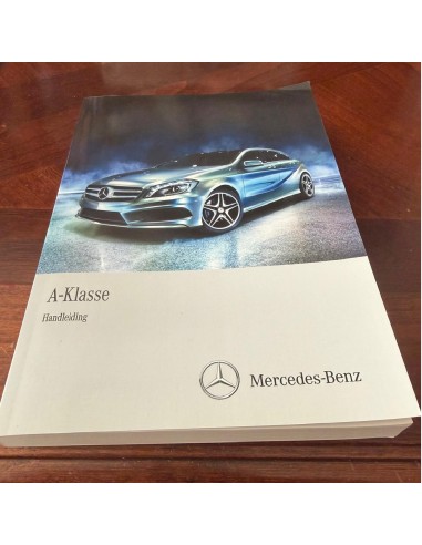Mercedes W176 Bedienungsanleitung in Niederländisch A1765840681Z107