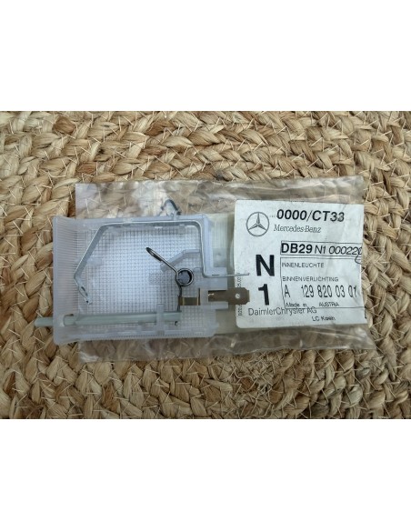 Lámpara interior original Mercedes-Benz A1298200301 – Pieza OEM nueva